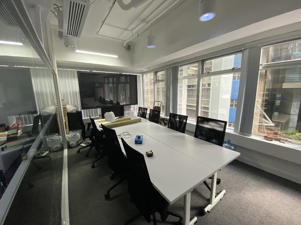 Universal Trade Centre                                       - IMG_5610.jpg                                                                                        