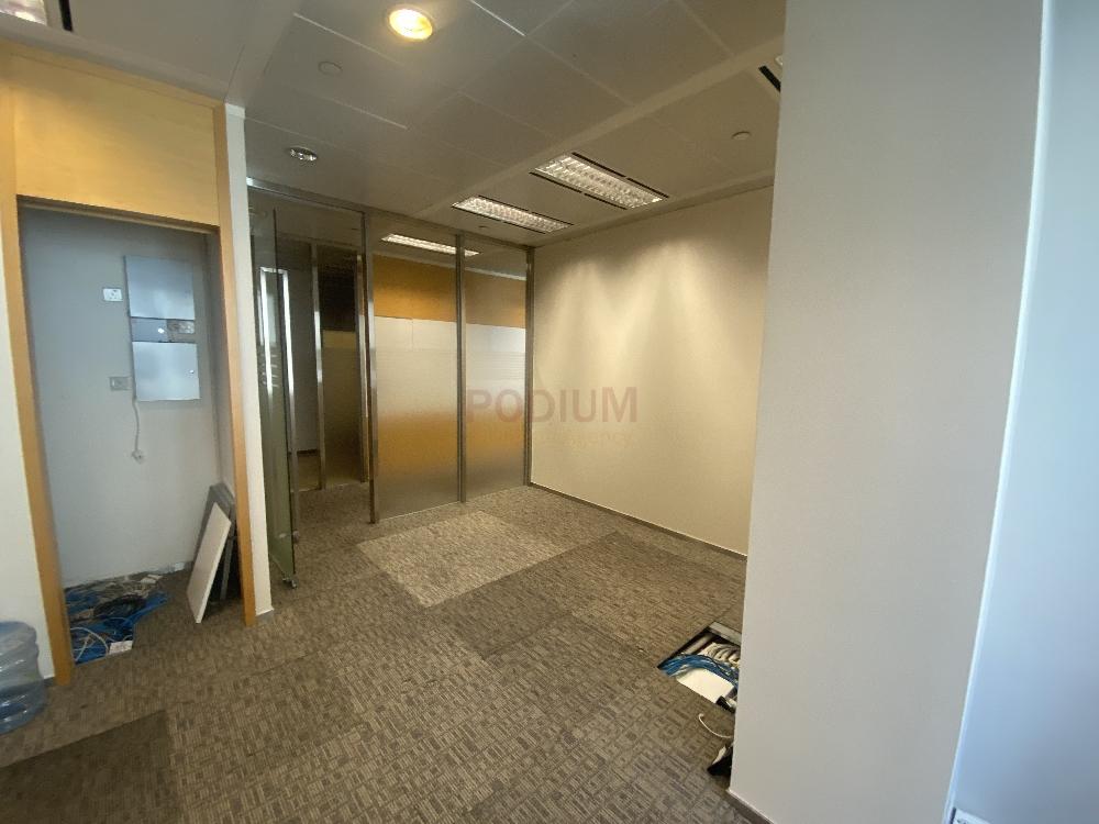 灣仔大同大廈                                                     Tai Tung Building                                            Wan Chai