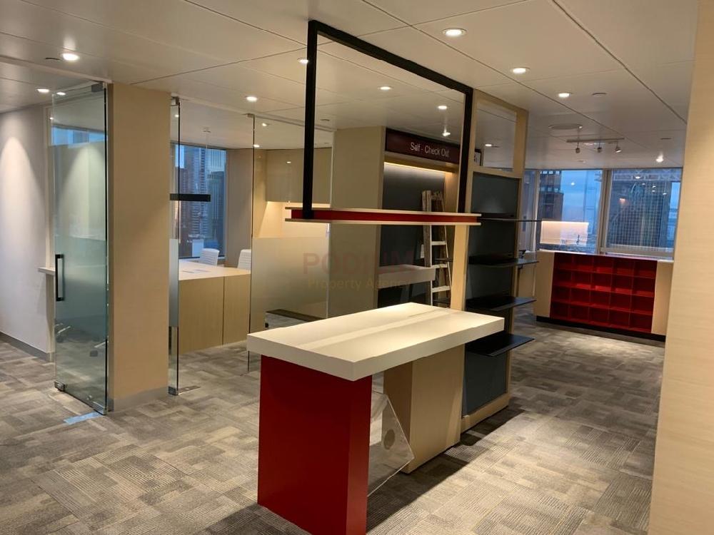 銅鑼灣時代廣場二座 Times Square Tower Two Causeway Bay