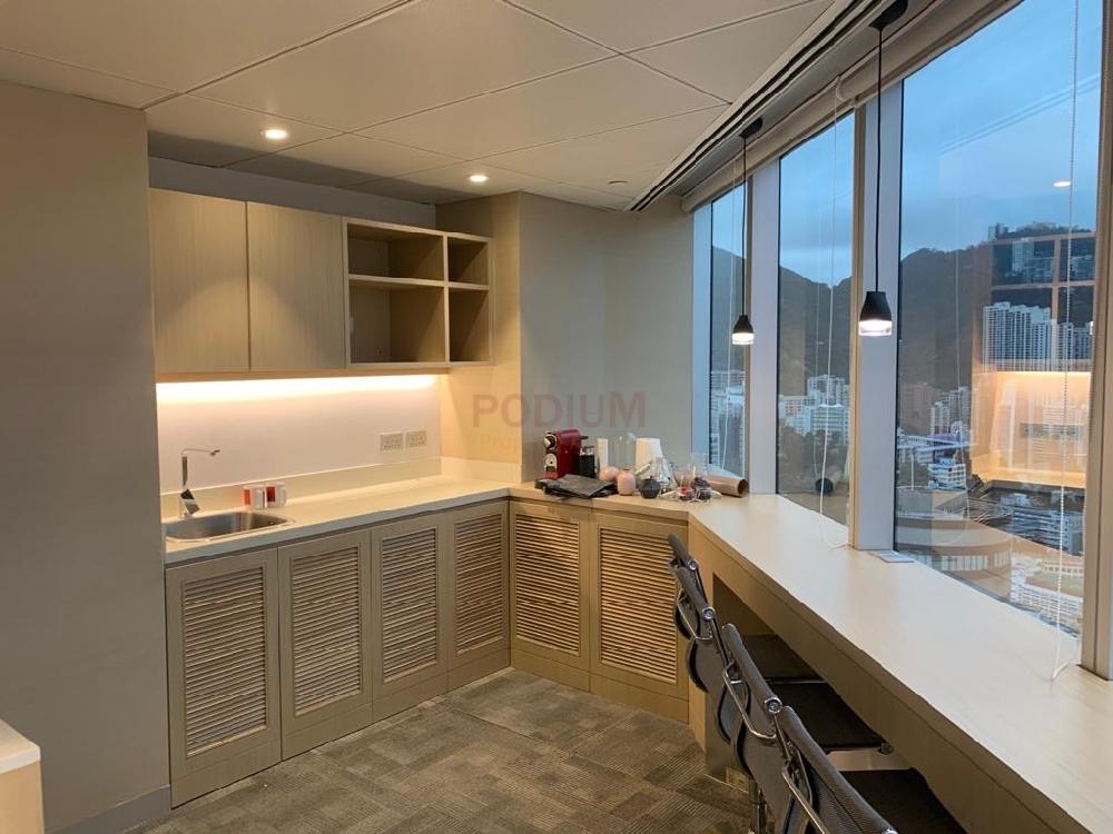 銅鑼灣時代廣場二座 Times Square Tower Two Causeway Bay