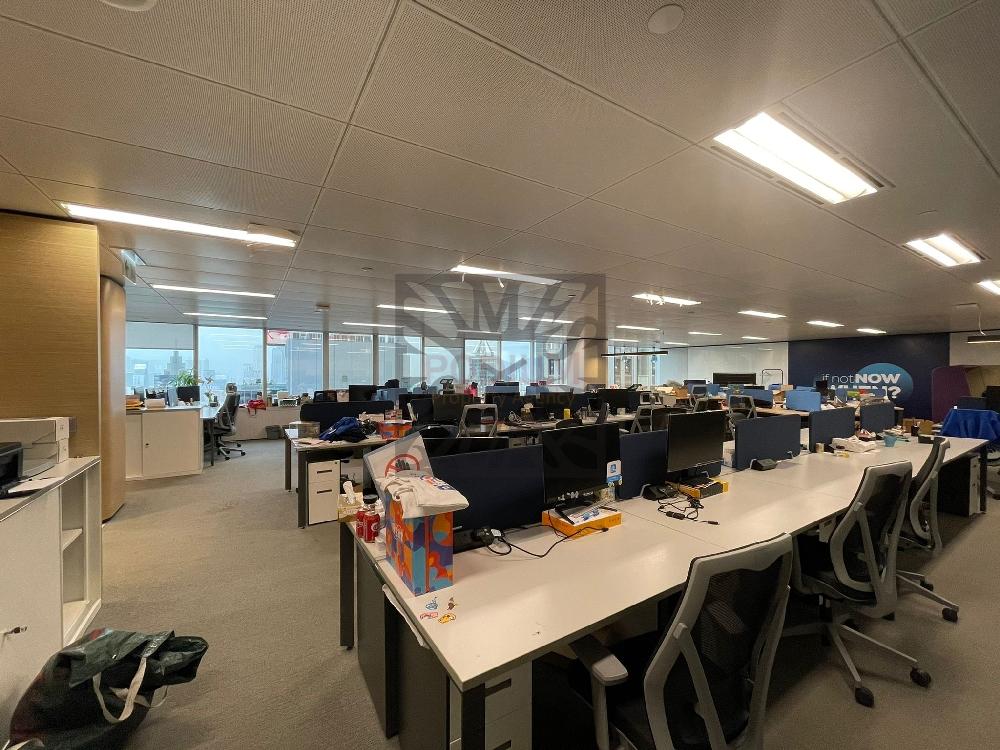 銅鑼灣時代廣場二座 Times Square Tower Two Causeway Bay