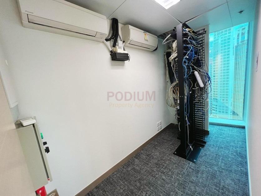 Golden Centre                                                - 11.jpg                                                                                              