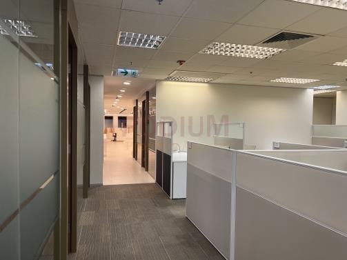 九龍灣宏天廣場                                                     Skyline Tower                                                Kowloon Bay