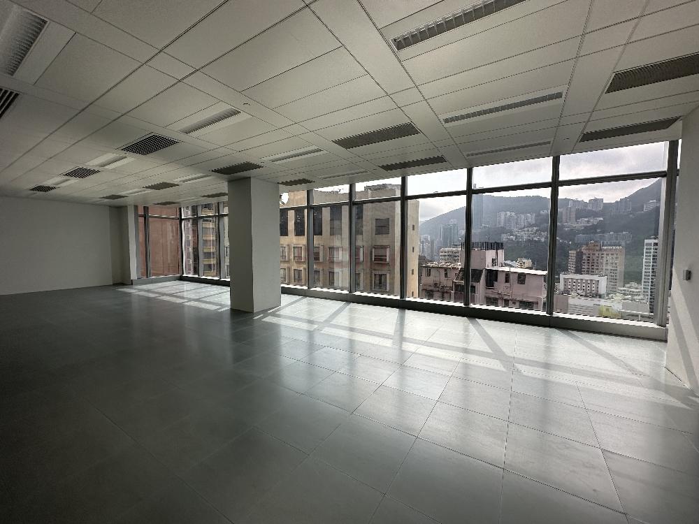 Plaza 228 - IMG_6585.jpg                                                                                        