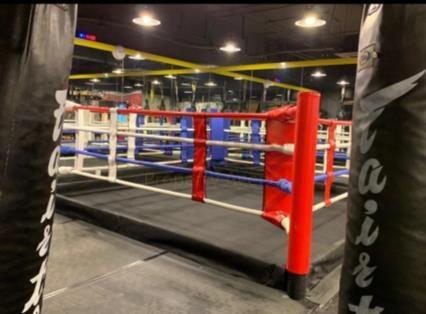 觀塘泓富廣場                                                     Prosperity Place                                             Kwun Tong