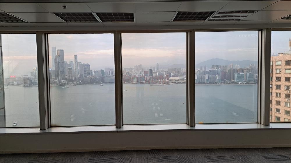 北角萬國寶通中心                                                 Citicorp Centre                                              North Point