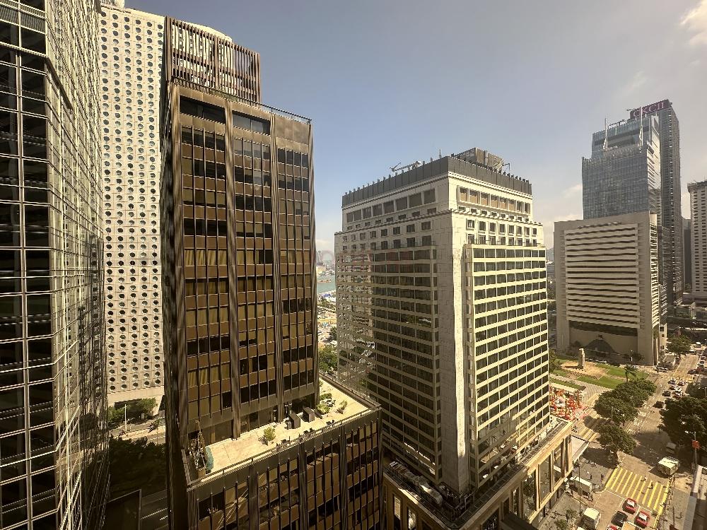 中環歷山大廈                                                     Alexandra House                                              Central