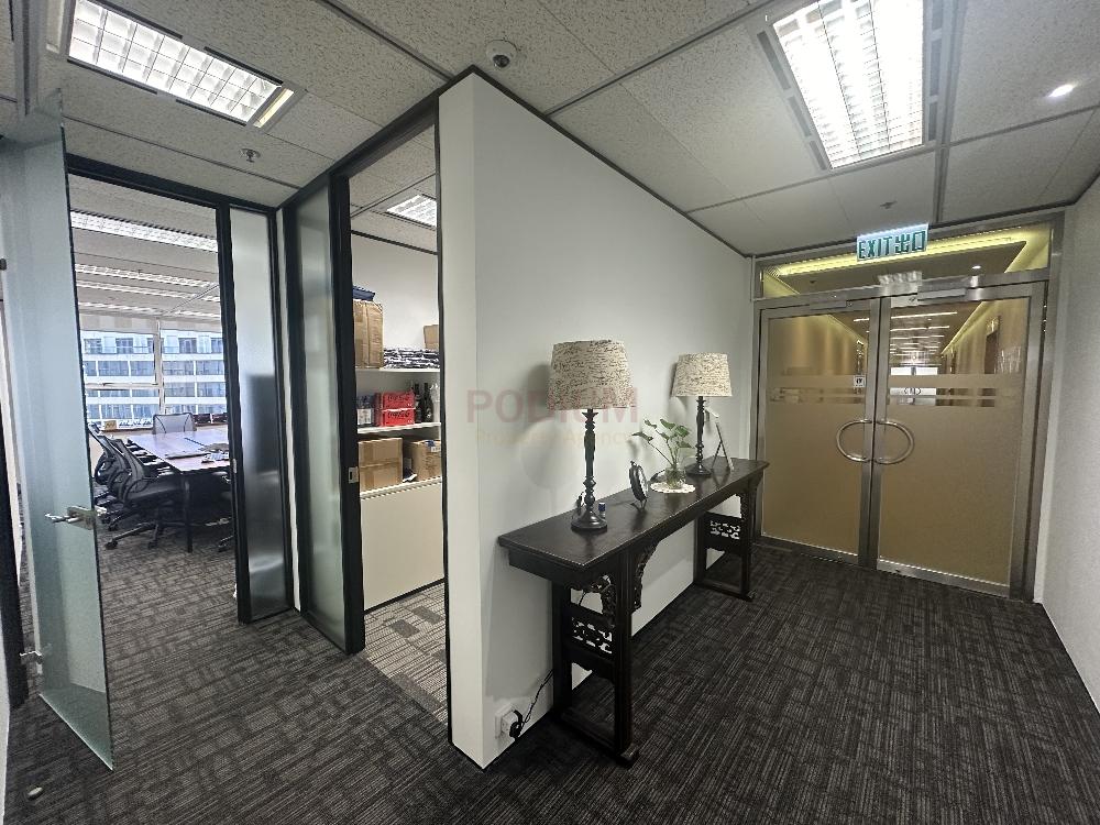 中環歷山大廈                                                     Alexandra House                                              Central