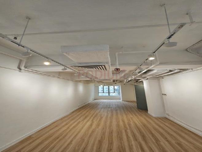 235 Wing Lok Street Trade Centre                             - 2.jpg                                                                                               