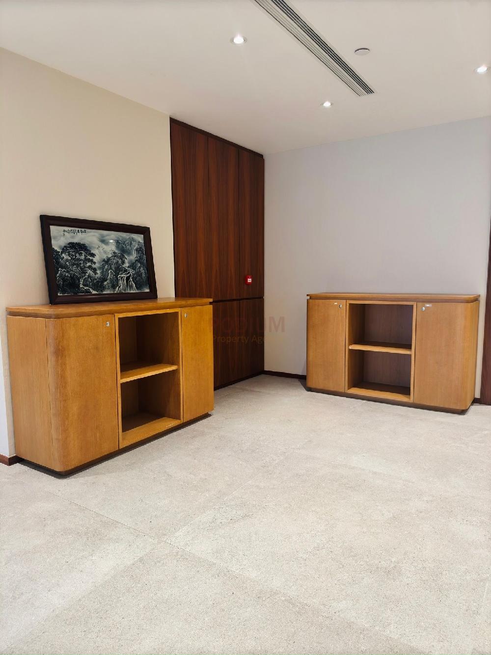 Admiralty Centre Tower 1 - Interior 9.JPG                                                                                      
