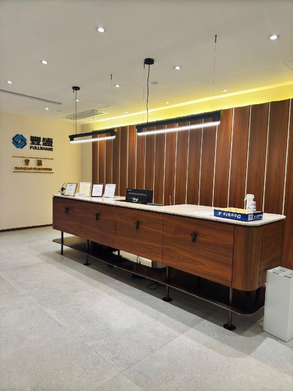 Admiralty Centre Tower 1 - Interior 13.JPG                                                                                     
