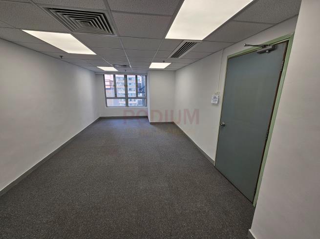 235 Wing Lok Street Trade Centre                             - Officer Interior 2.jpg                                                                              