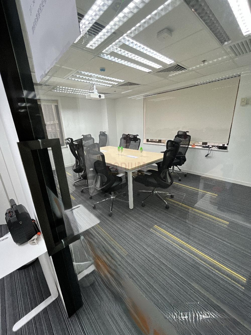 Bank of America Tower                                        - Office Interior 5.JPG                                                                               