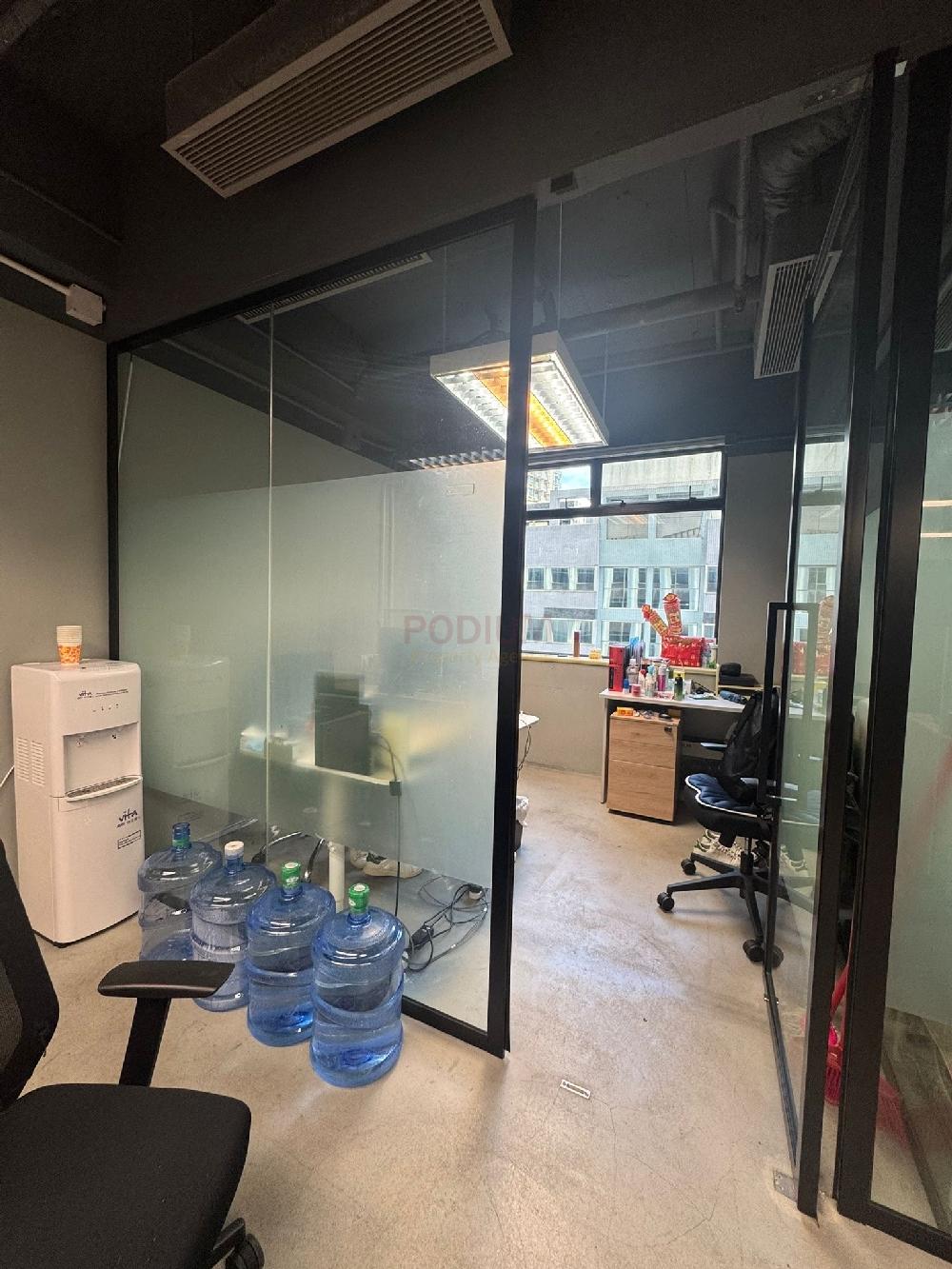 Wu Chung House                                               - Office Interior 2.JPG                                                                               