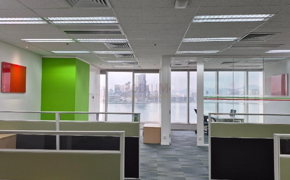 Sino Plaza                                                   Causeway Bay - Office Interior 1.jpg                                                                               