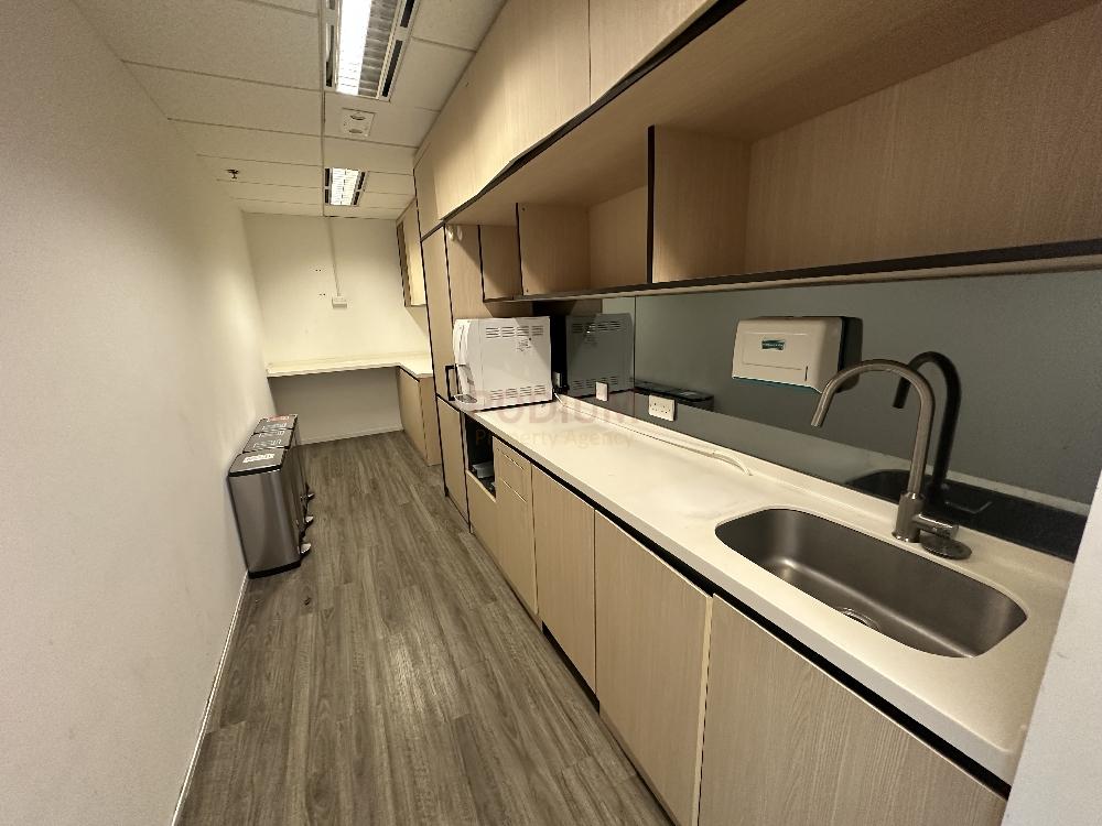 Times Square Tower One - Office Interior 6.jpg                                                                               