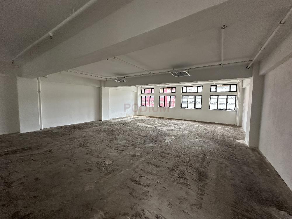 Dawning House Sheung Wan - Office Interior 1.jpg                                                                               