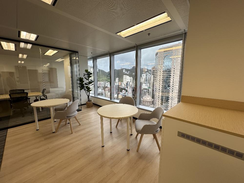 Lee Garden One - Office Interior 7.jpg                                                                               