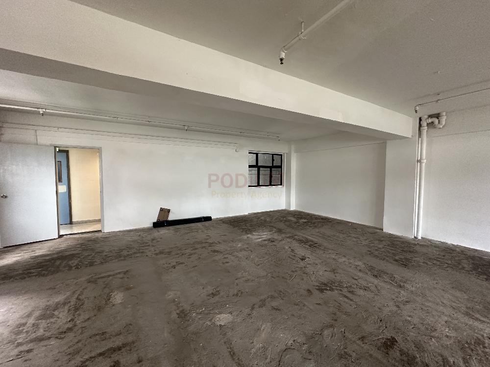 Dawning House - Office Interior 3.jpg                                                                               