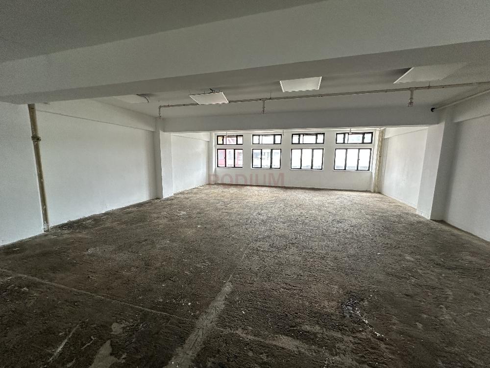 Dawning House Sheung Wan - Office Interior 1.jpg                                                                               