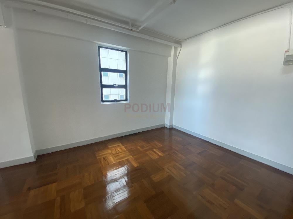 Dawning House - Office Interior 2.jpg                                                                               