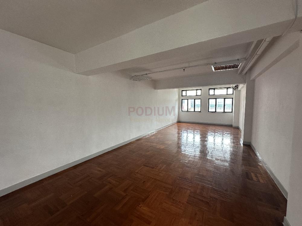 Dawning House - Office Interior 5.jpg                                                                               