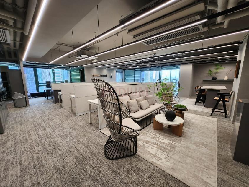 West Gate Tower                                              - Office Interior 4.jpg                                                                               
