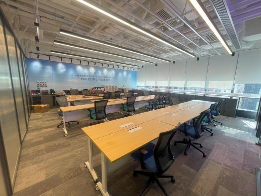 Tower 535 - Office Interior 2.jpg                                                                               
