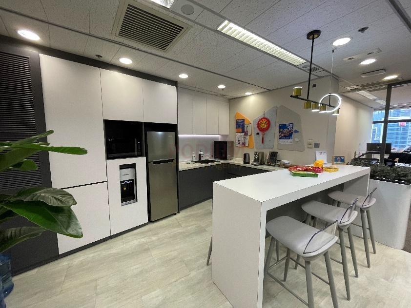 Hopewell Centre                                              Wan Chai - Office Interior 1.jpg                                                                               