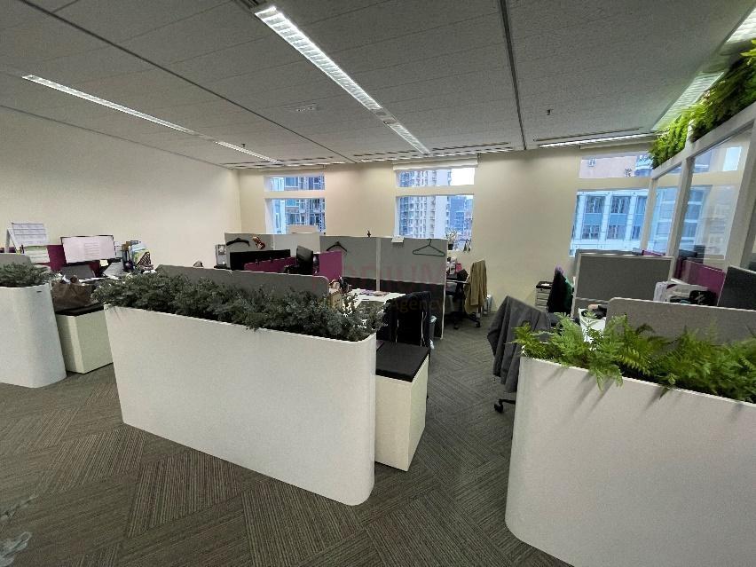 Hopewell Centre                                              - Office Interior 3.jpg                                                                               