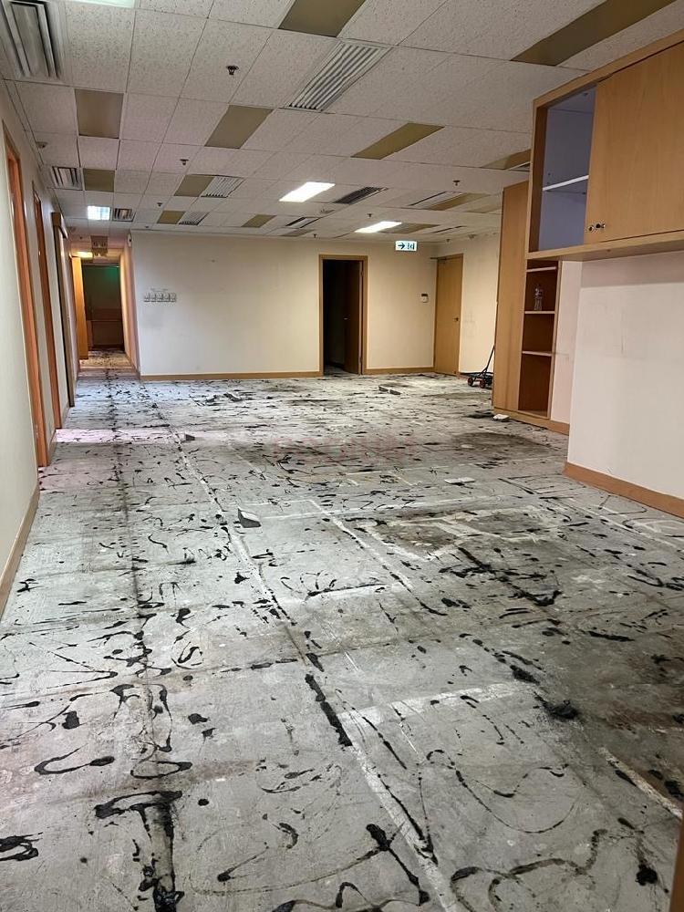 Capital Centre - Office Interior 6.JPG                                                                               