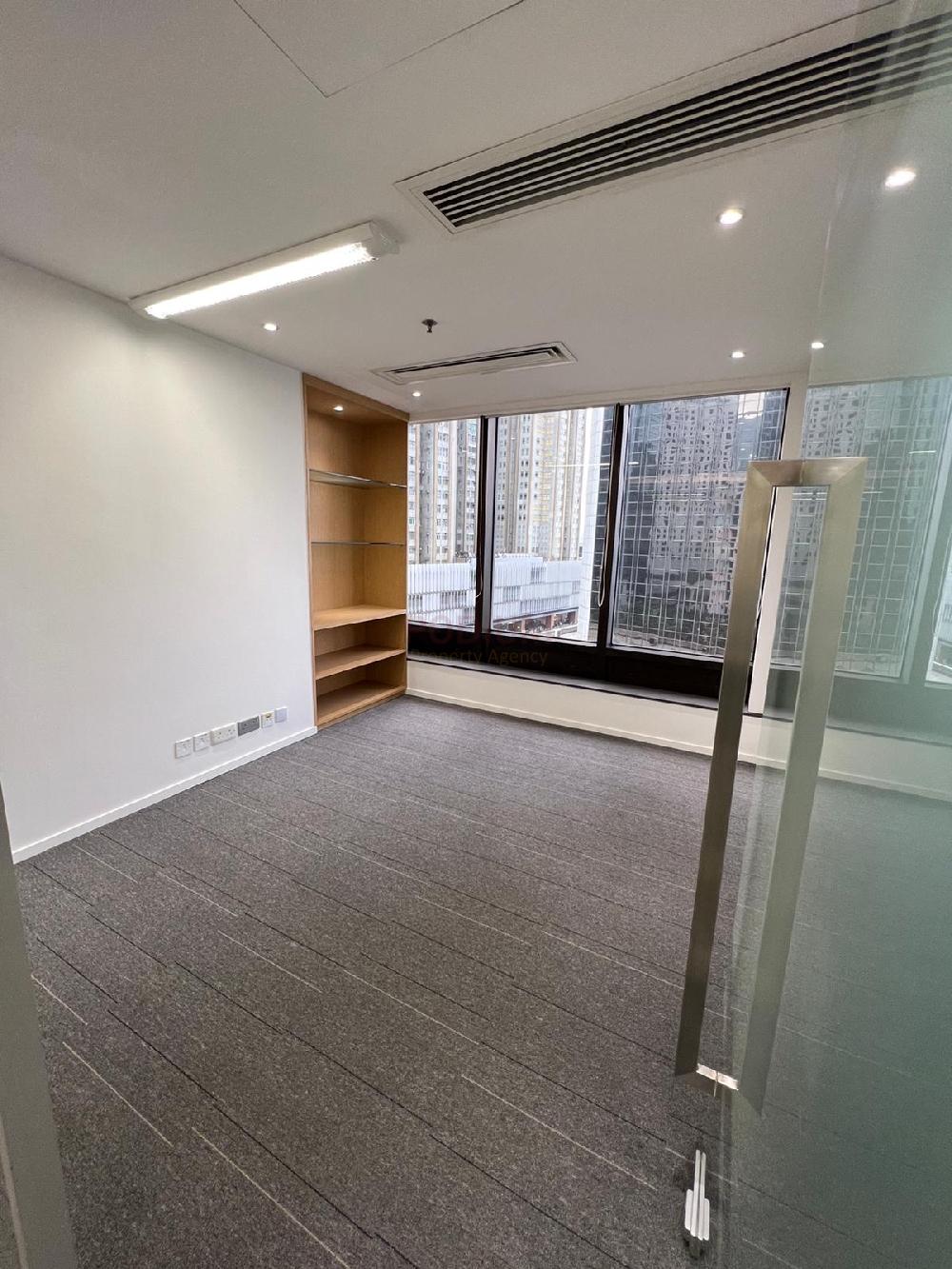 Capital Centre - Office Interior 7.JPG                                                                               