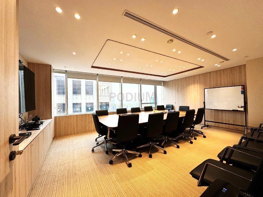 Times Square Tower One - Office Interior 7.jpg                                                                               
