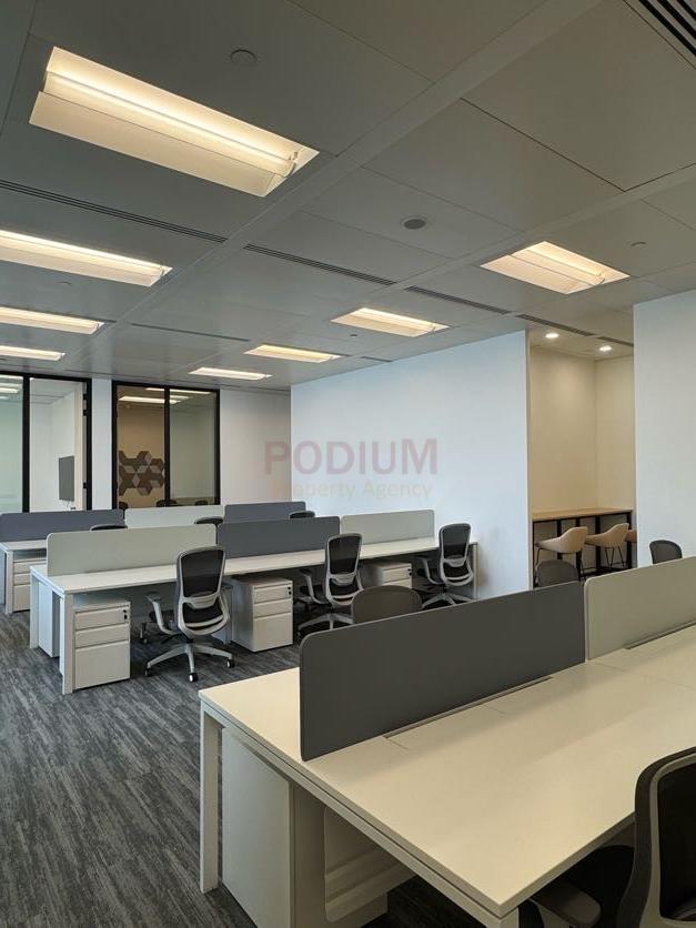 Hysan Place                                                  - Office Interior 5.JPG                                                                               