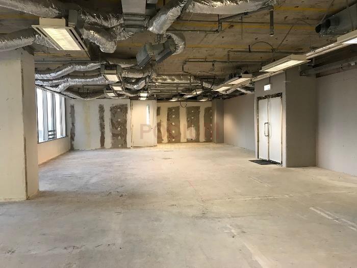 Island Place                                                 - Office Interior 2.jpg                                                                               