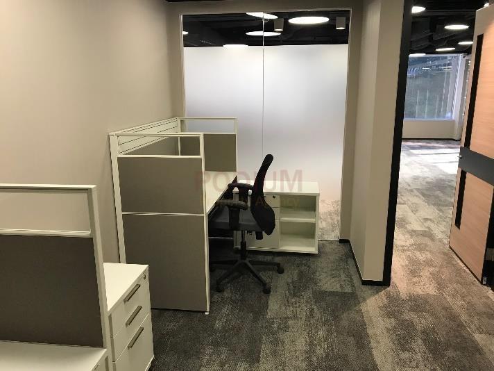 Island Place                                                 - Office Interior 1.jpg                                                                               