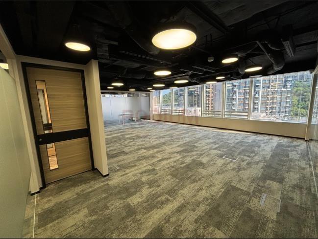Island Place                                                 - Office Interior 1.jpg                                                                               