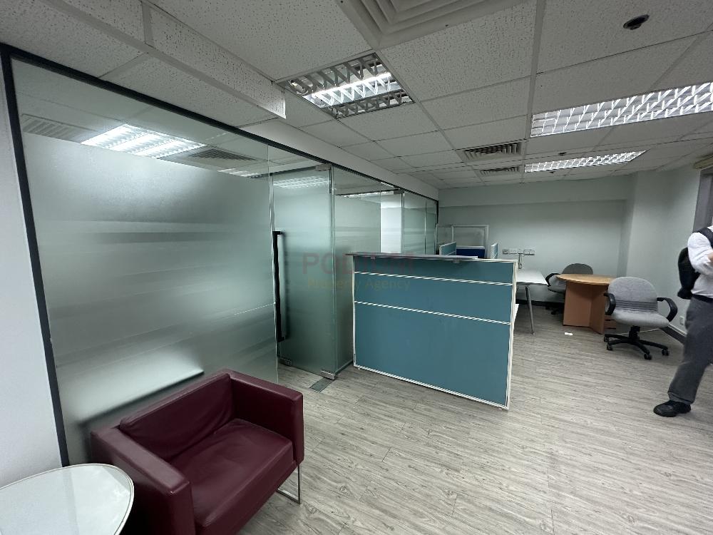 Eton Building                                                - Office Interior 1.jpg                                                                               