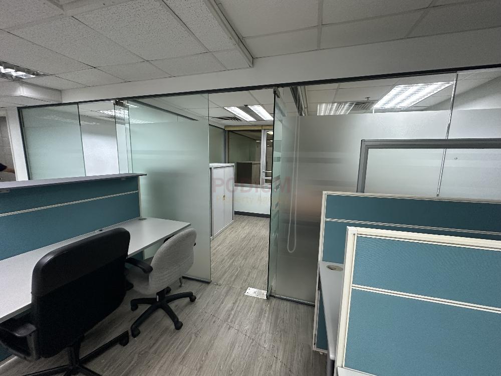 Eton Building                                                - Office Interior 2.jpg                                                                               