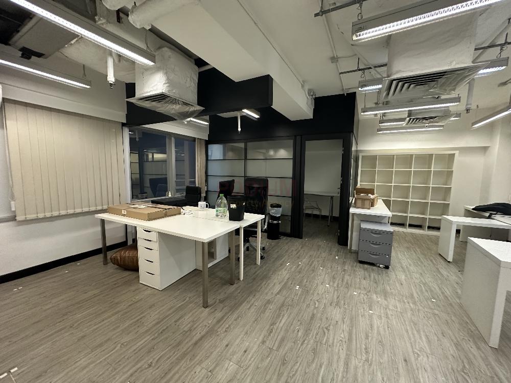 Eton Building                                                - Office Interior 1.jpg                                                                               