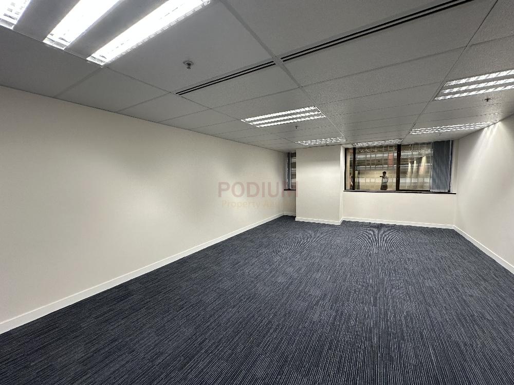 Wing On Centre                                               - Office Interior 4.jpg                                                                               