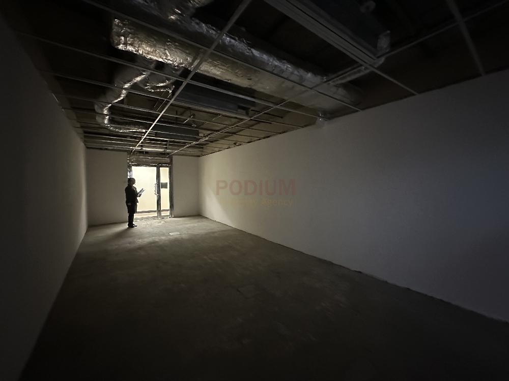 Wing On Centre                                               - Office Interior 2.jpg                                                                               