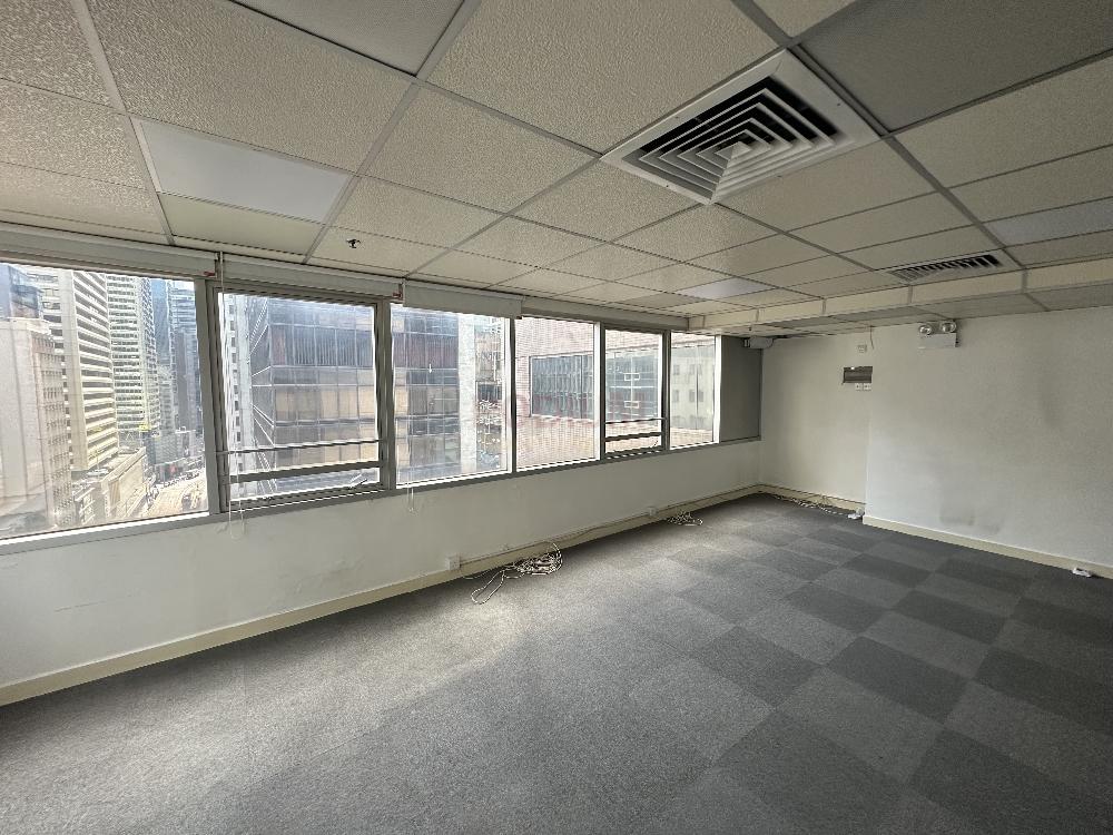 Eton Building                                                - Office Interior 1.jpg                                                                               