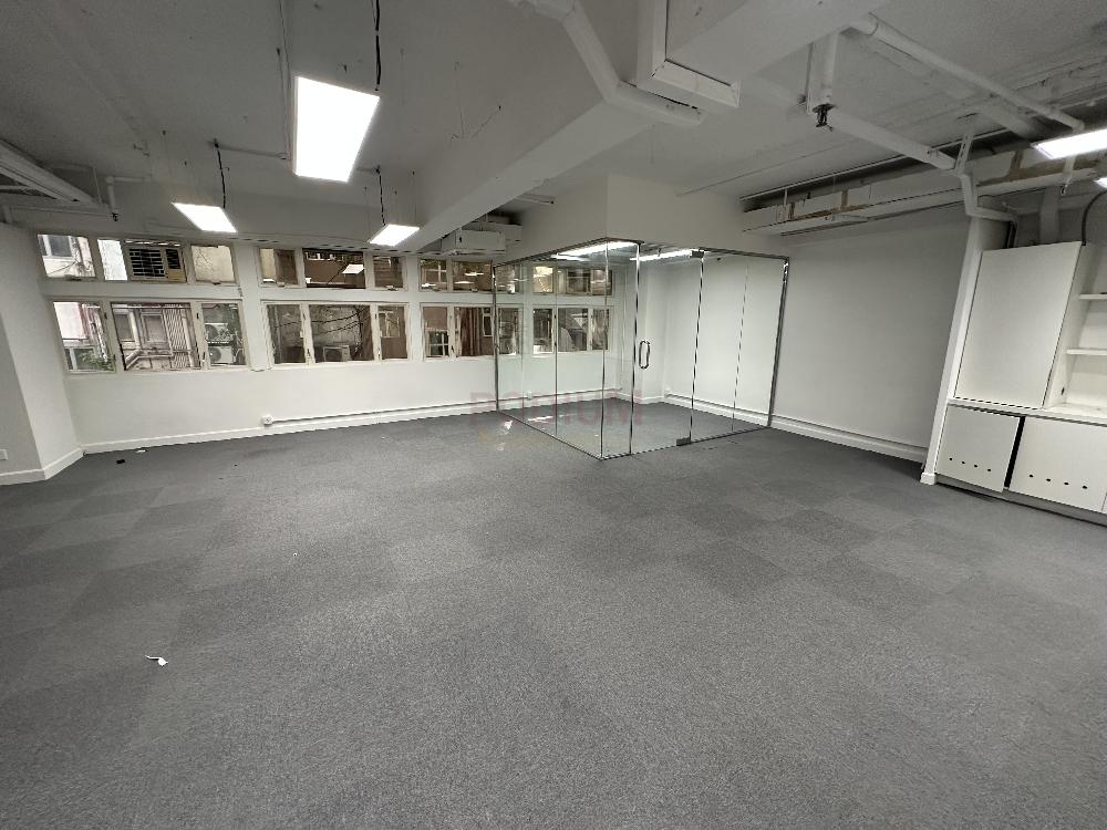 Dominion Centre                                              - Office Interior 2.jpg                                                                               