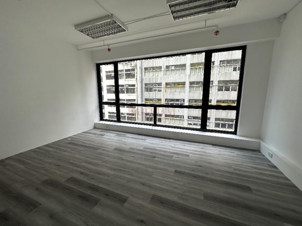 CS Tower Sheung Wan - Office Interior 1.jpg                                                                               