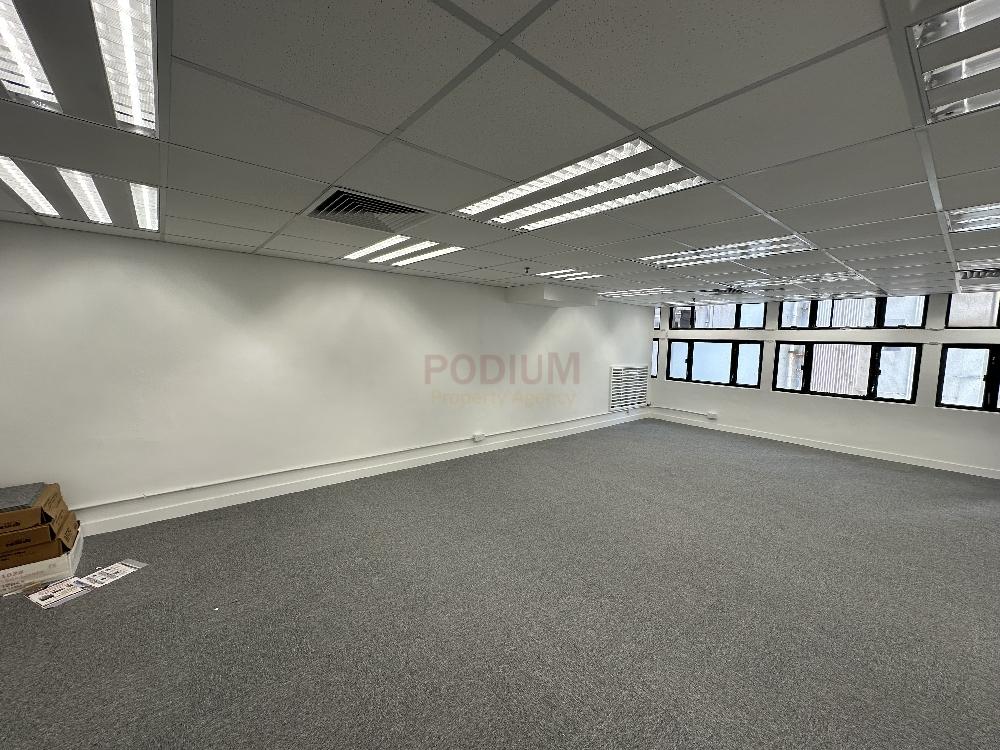 Dominion Centre                                              Wan Chai - Office Interior 1.jpg                                                                               