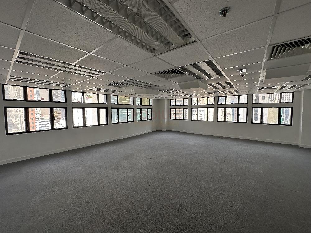 Dominion Centre                                              Wan Chai - Office Interior 1.jpg                                                                               