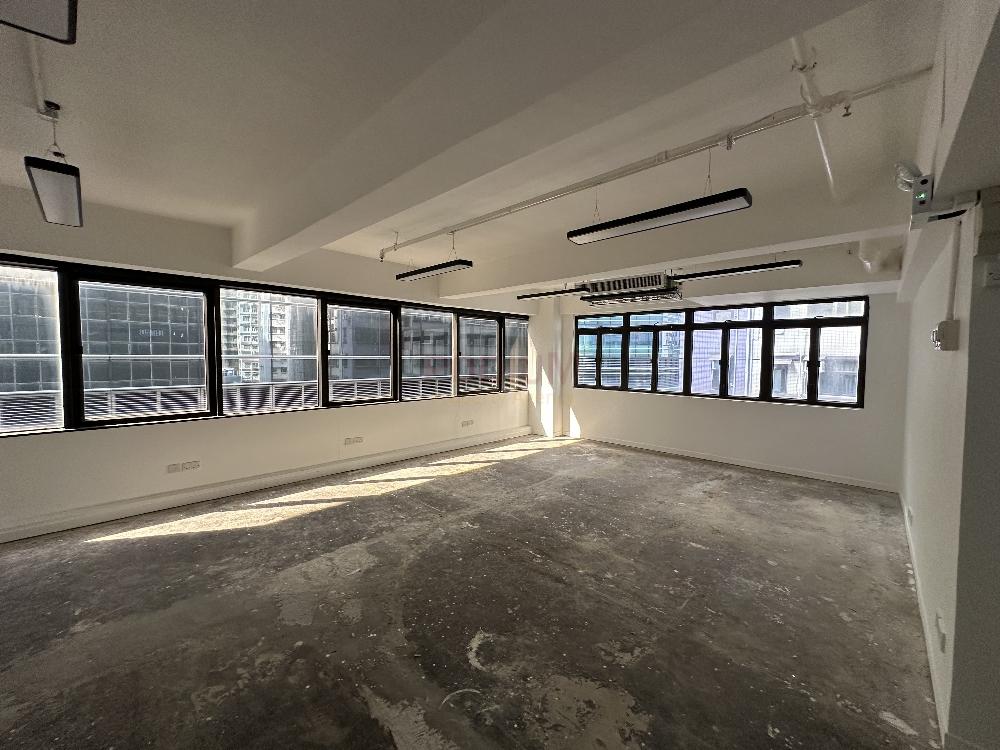 Queen's Centre                                               - Office Interior 1.jpg                                                                               