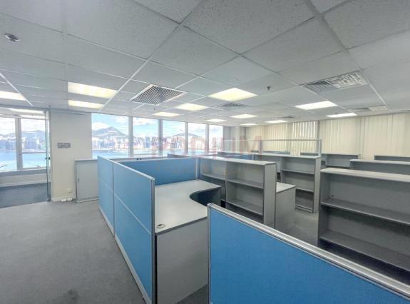 Chinachem Exchange Square                                    Quarry Bay - Office Interior 1.jpg                                                                               