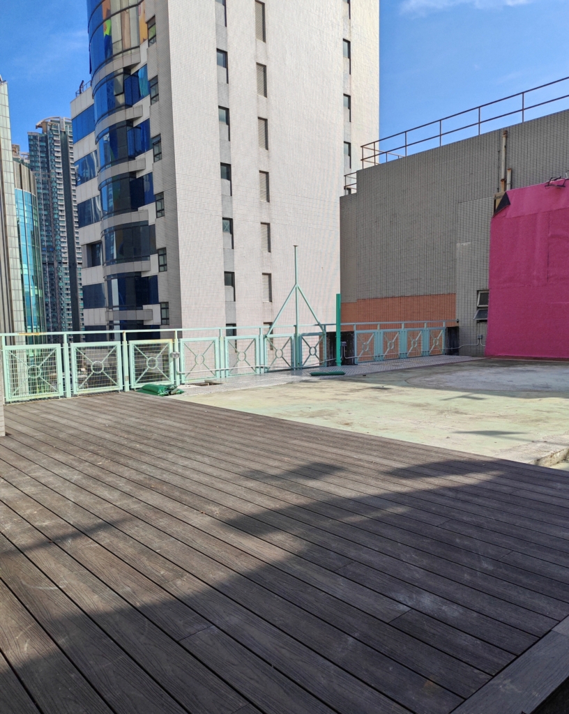 Kowloon Plaza Flat Roof